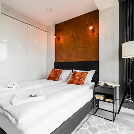 Hotel apartamentowy Q18