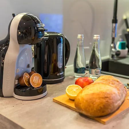 アパートホテル Q18