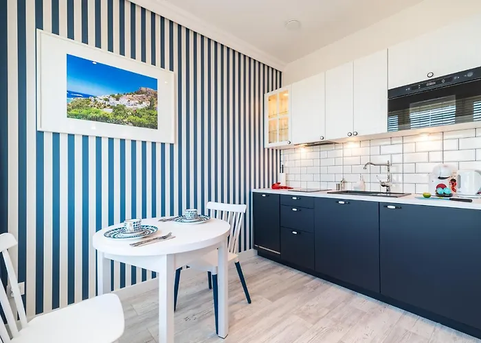 Q18 Апарт-отель 4*