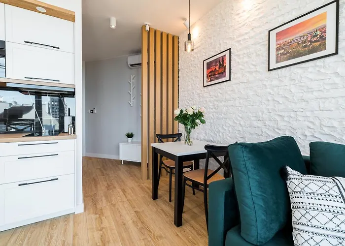 Апарт-отель Q18 4*