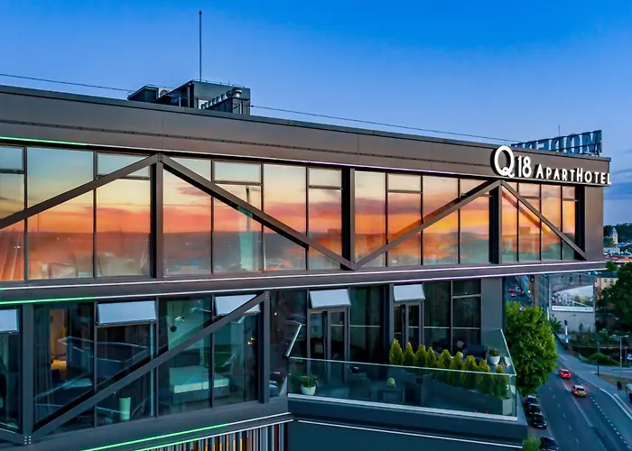 Апарт-отель Q18 4*