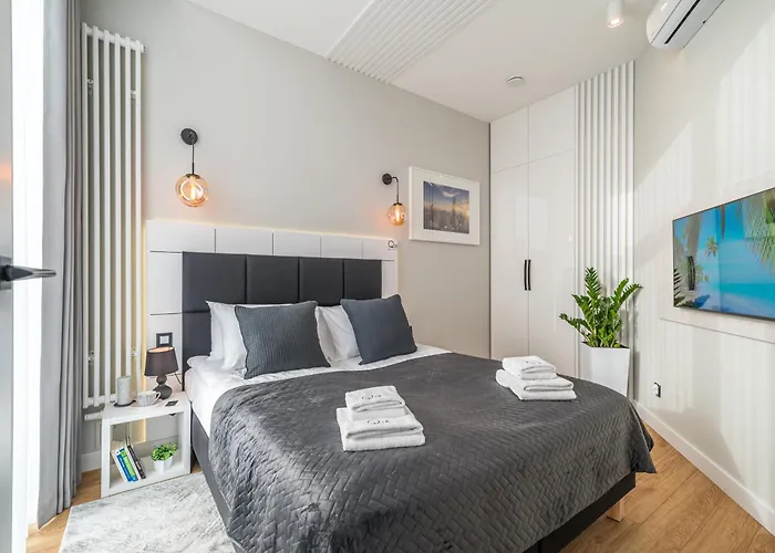 Апарт-отель Q18 4*